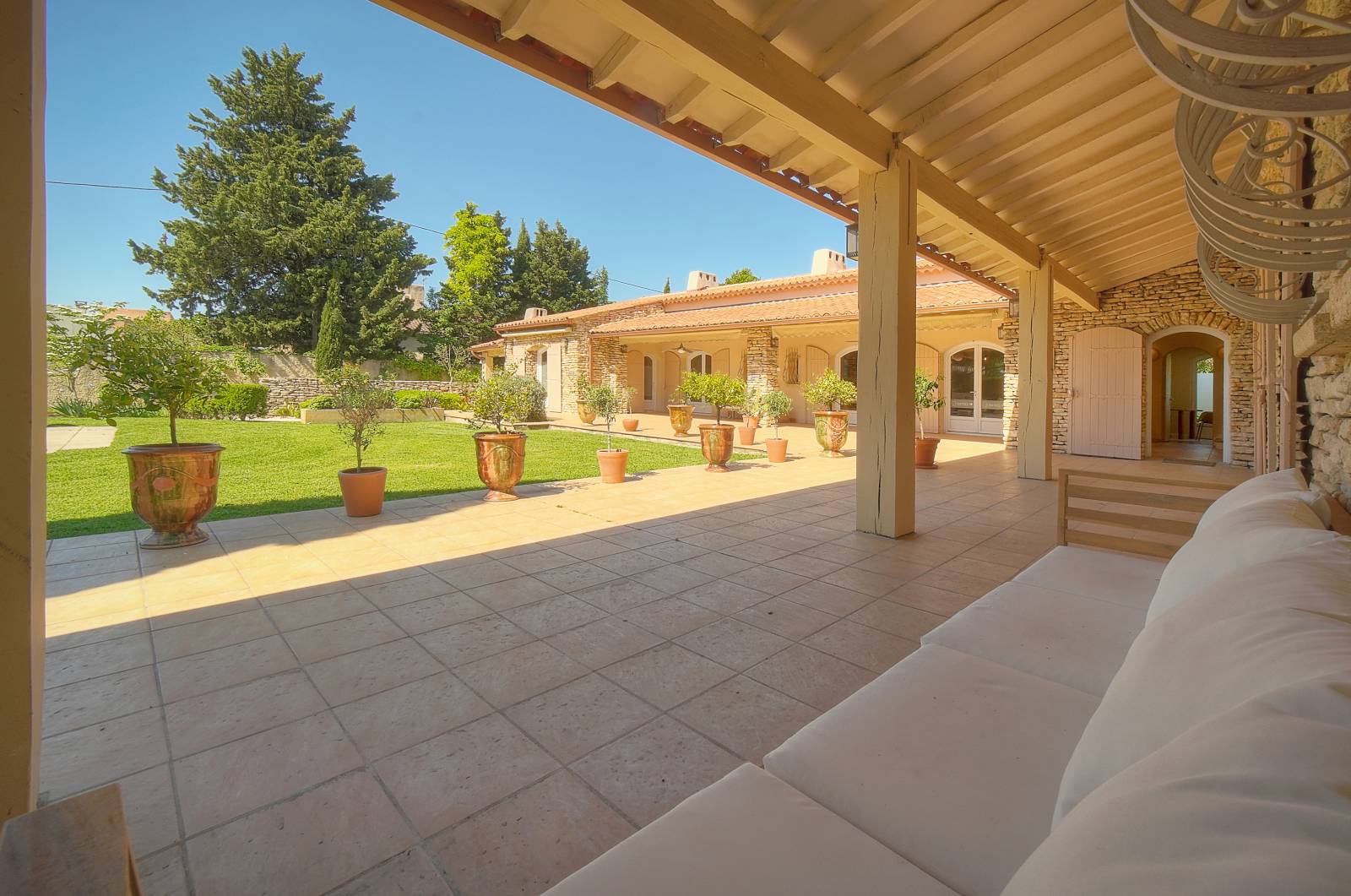 Rénovation de villa haut de gamme à Mougins