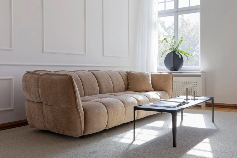 Canapé sur mesure haut de gamme : design, confort et personnalisation avec Ambiance Signature