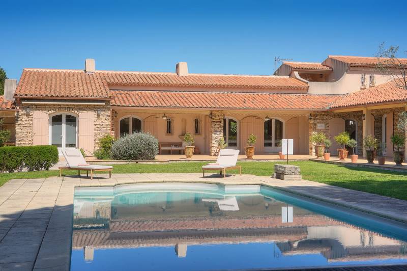 Architecte d’intérieur pour villa à Cannes : rénovation et aménagement sur mesure