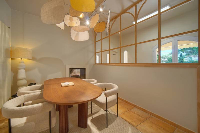 Architecte d’intérieur pour villa à Cannes : rénovation et aménagement sur mesure