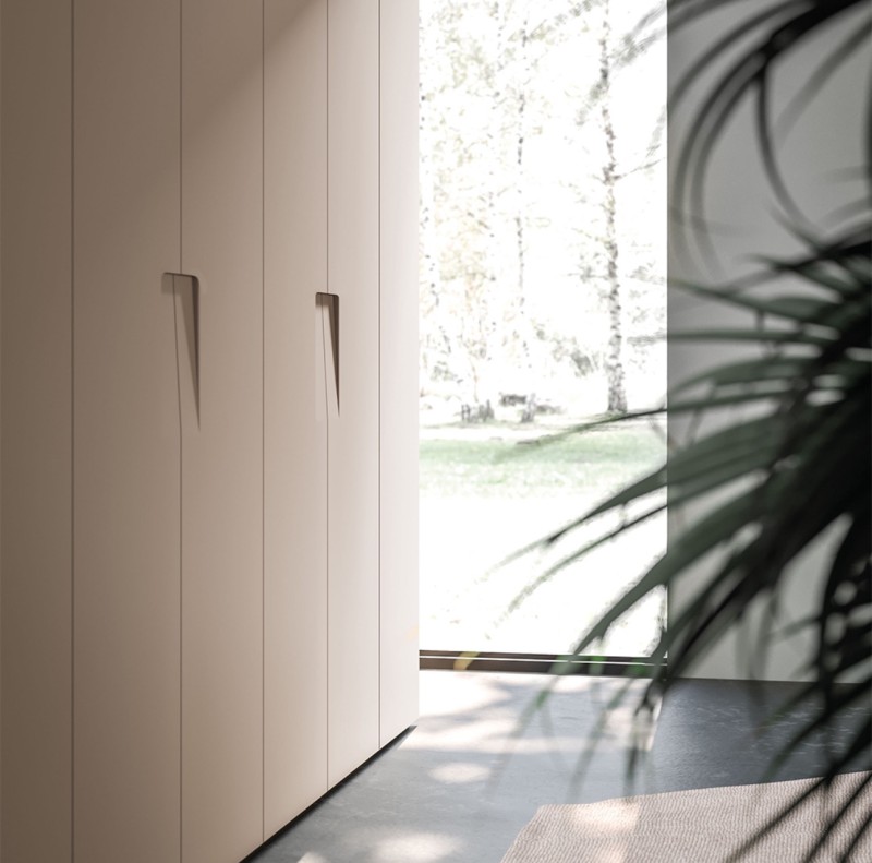 Dressing haut de gamme avec rendez vous à domicile avec un professionnel que Cannes