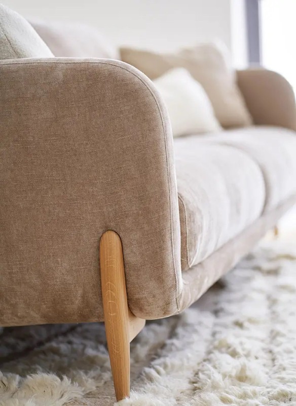 Canapé sur mesure haut de gamme : design, confort et personnalisation avec Ambiance Signature